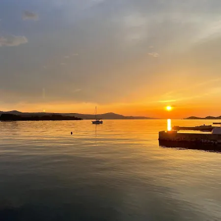 Grgo Biograd Na Moru