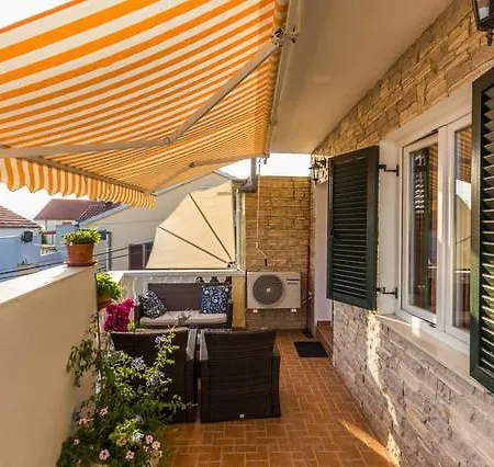 Apartament Grgo Biograd Na Moru